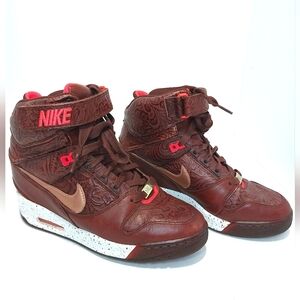 Nike Air Revolution Sky Hi City Pack Milan, Limited‎ Edition, Size 8.5| EUR 40